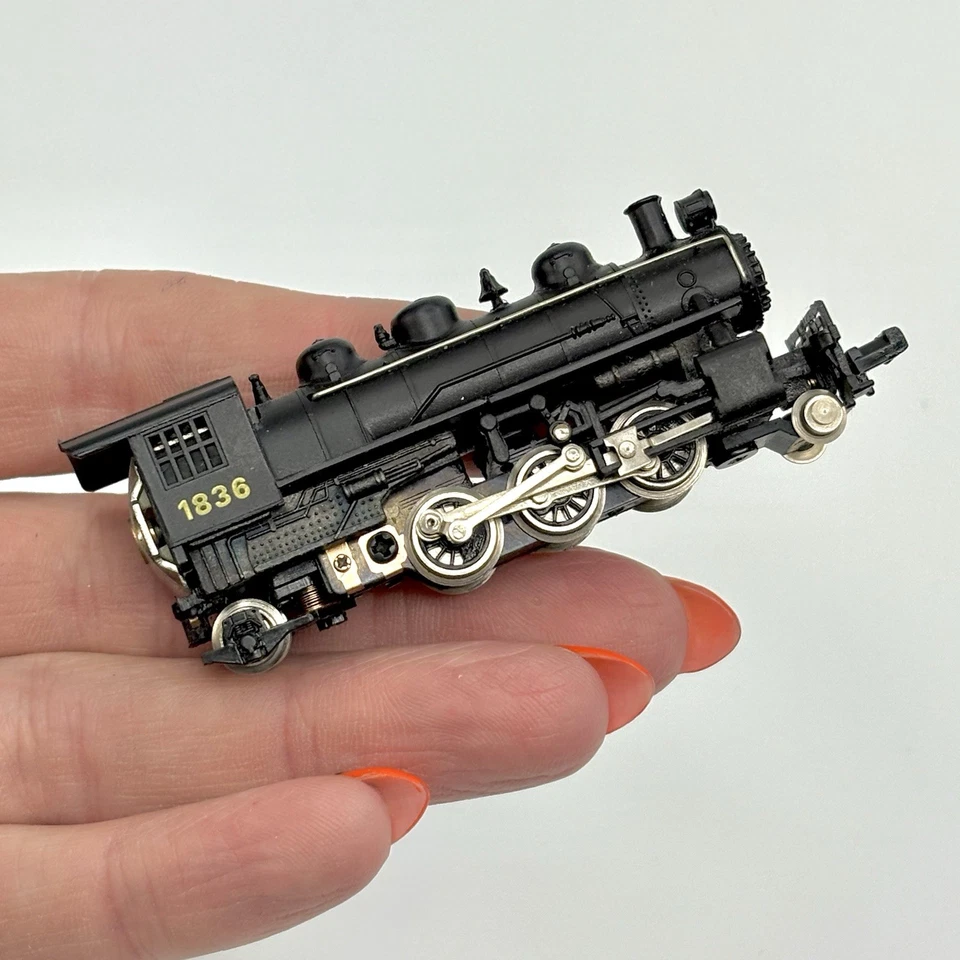 Bachmann N Scale Train Union Pacific 1836 Tender 2-6-2 Steam Locomotive Texaco - Image 2 of 4