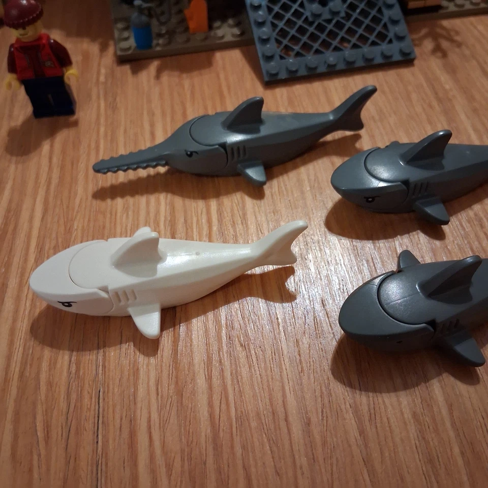 LEGO City: Deep Sea Exploration Vehicle 60095 (2015) Retired 99% complete - Image 4 of 4