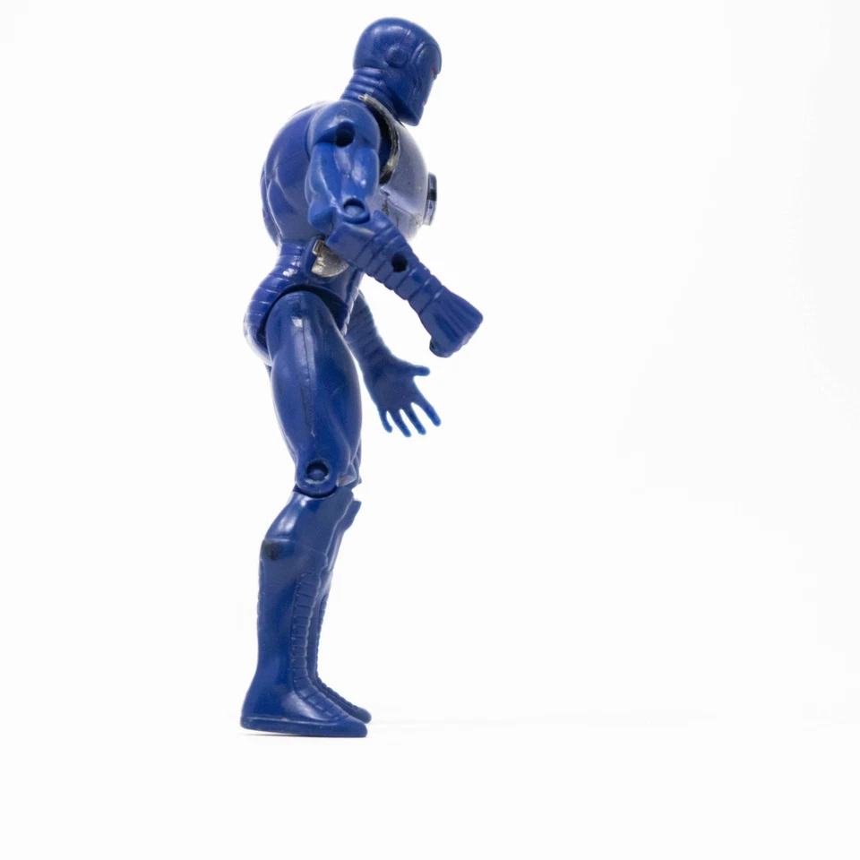 Figura de acción azul armadura sigilosa Iron Man Marvel Toy Biz 1995 de colección Foto 4 de 4