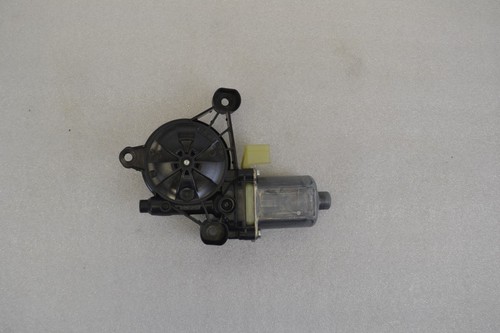 Original VW Sportsvan Fensterhebermotor vorn rechts Beifahrertür 5Q0959801B a56