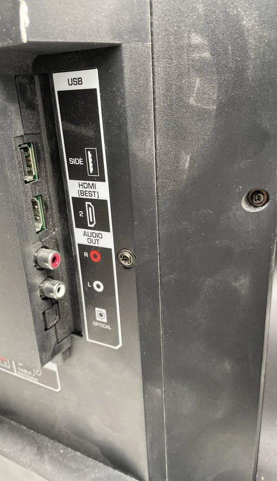 Vizio E320-A0 32" LCD LED Flat Panel HDTV Monitor Display Screen Only - Image 4 of 4