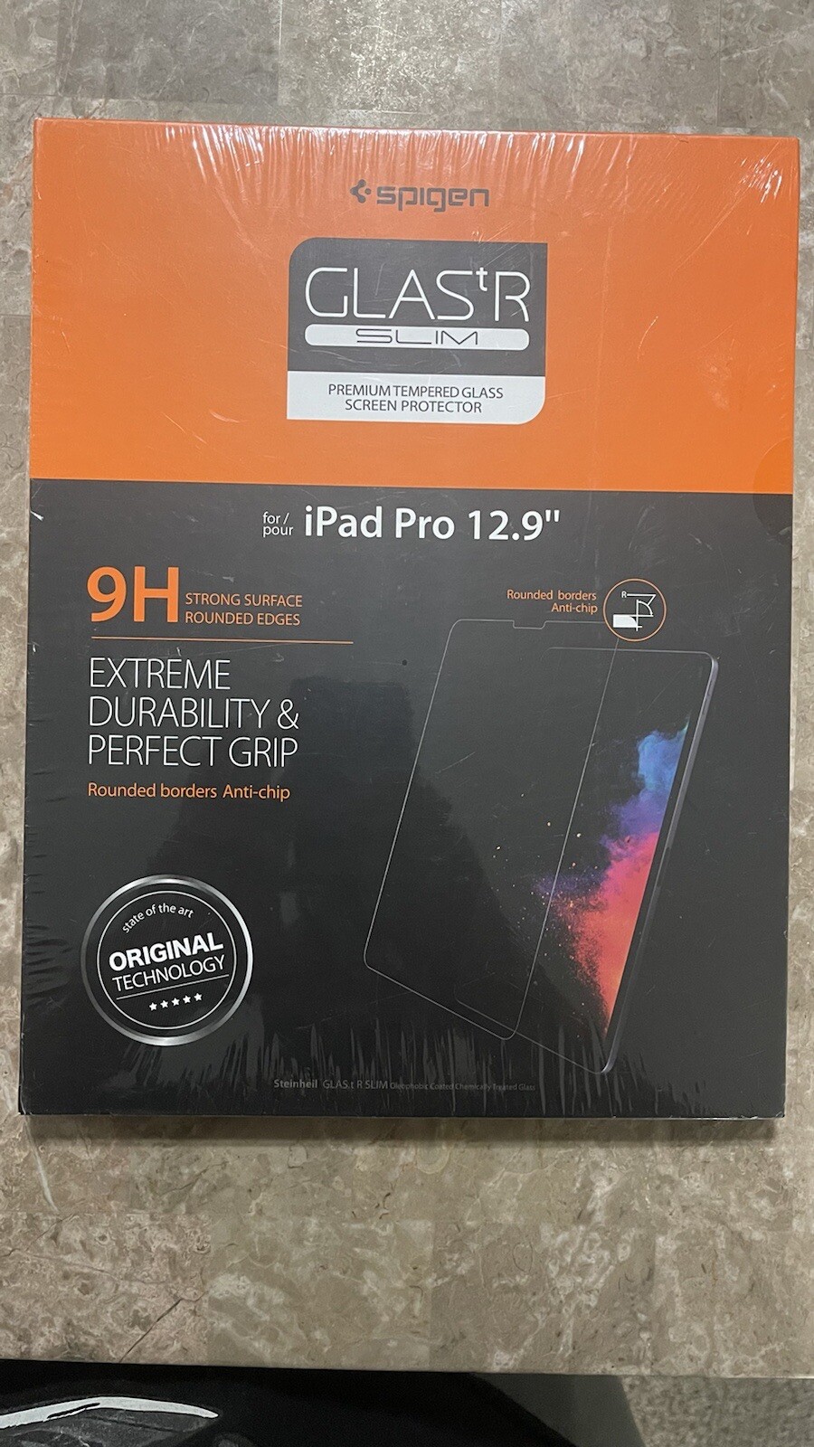 iPad Pro 12.9 inch (2021) Spigen 9H Glass Screen Protector [GLAS.tR SLIM]-image