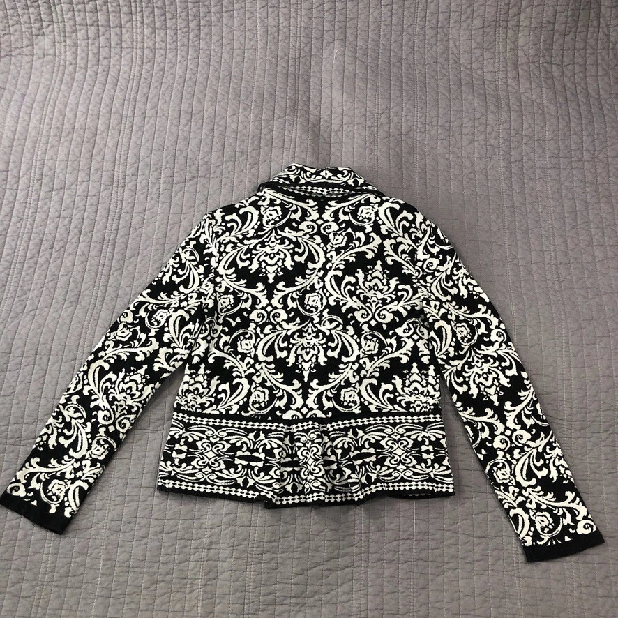 Suéter Style Co Mujer Pequeño Negro Blanco Floral Peplum Cárdigan Abierto Algodón Foto 2 de 4