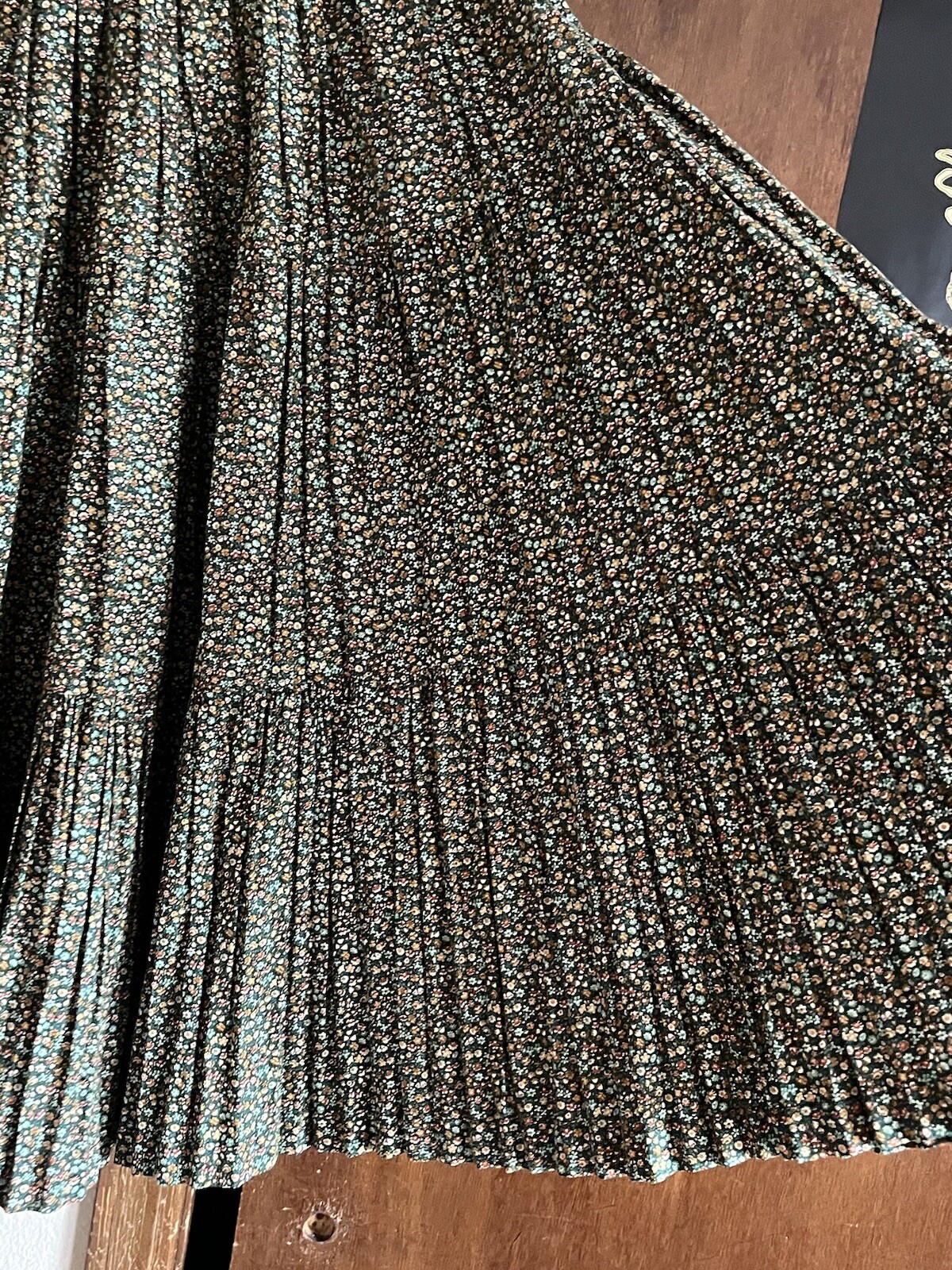 Martha of Taos Rare Vintage Ditsy print Broomstic… - image 5