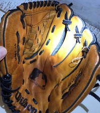 Wilson A2451 Youth Black Tan 11" Leather Baseball Glove Ultra Soft Lining  E 
