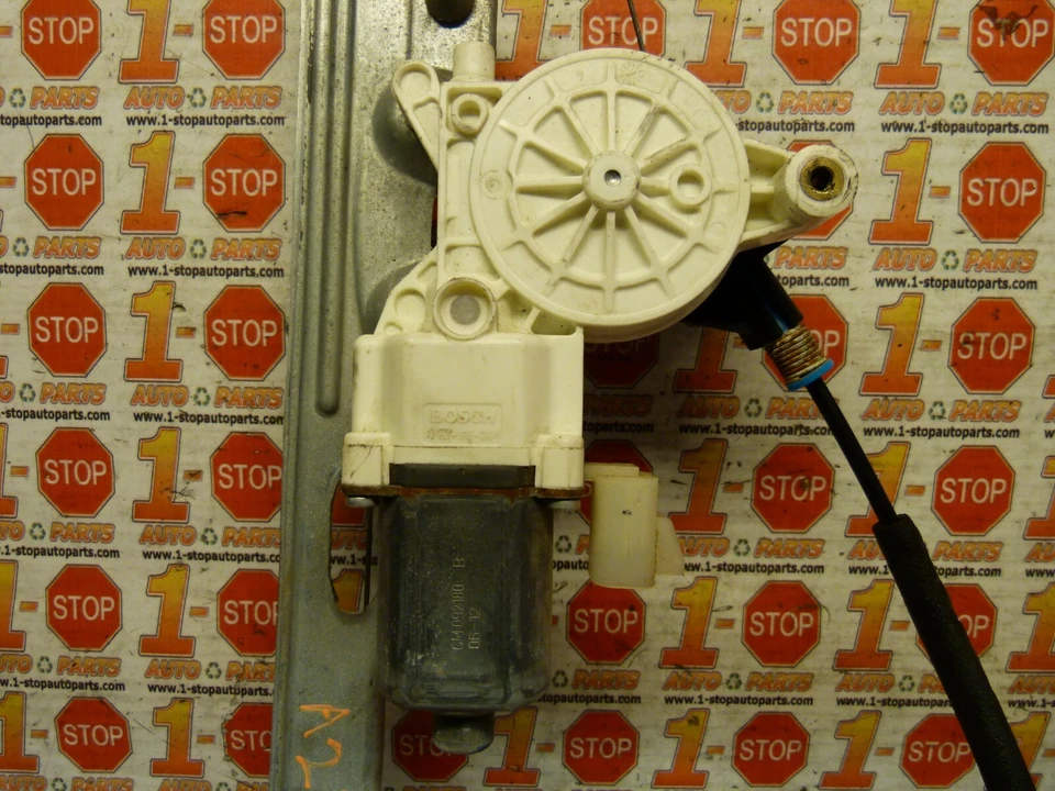 Chevrolet Avalanche 2007-2013 pasajero/regulador de ventana delantera derecha con motor Foto 3 de 4