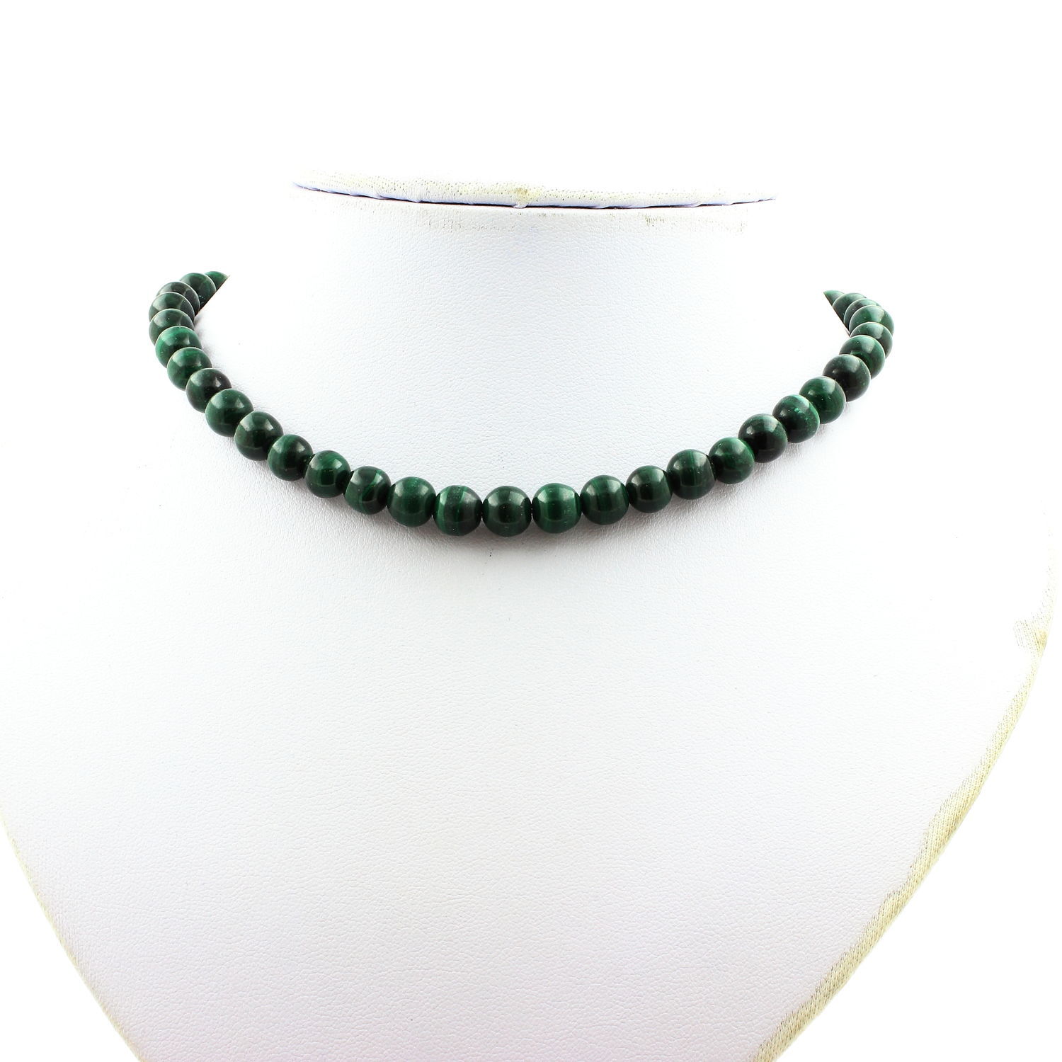 Collier malachite du Congo 8 mm, sublimez vos tenues quotidiennes