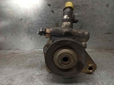 Pompe direction assistée Peugeot 205