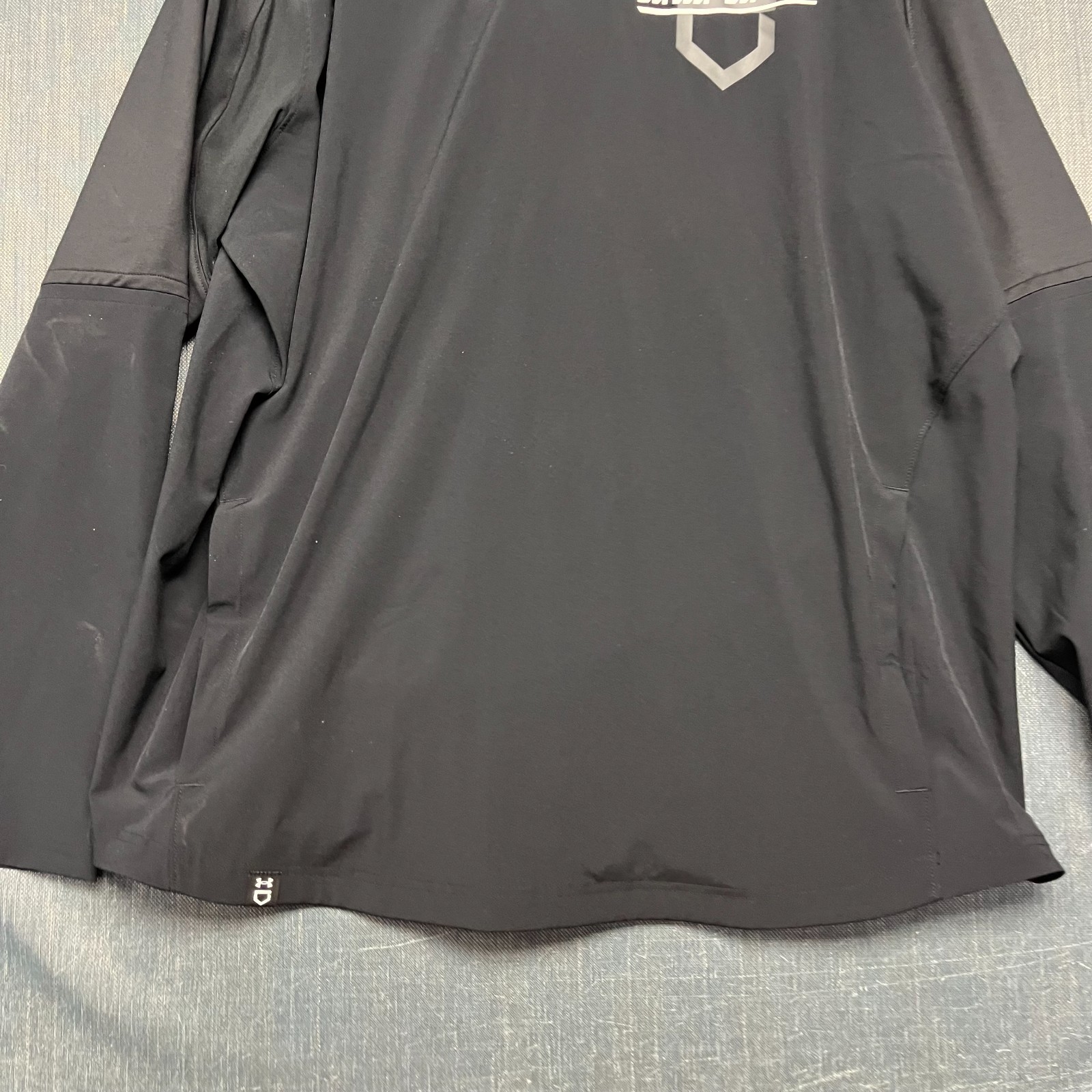 Under Armour Men's Hoodie Size XXL Black Long Sleeve Baseball Cage Training Top thumbnail 3