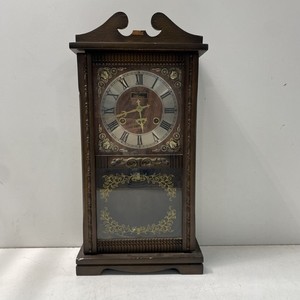 Vintage Ergo Wind up Chime Wall Clock