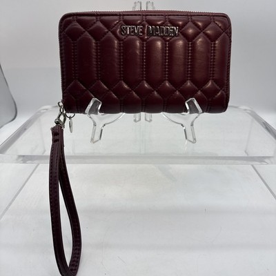 Steve Madden Wallet Bhadden Quilted Zip Around Wristlet Burgundy Super Soft