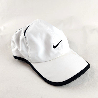 Nike Hat Mens White Black Dri Fit Featherlight Adjustable Strap Cap Golf Running