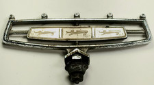 66 Ford Galaxie Hood Ornament Emblem C6ab-16853 Has Wear 66 Ford Galaxie Hood Ornament Emblem C6ab-16853 Has Wear