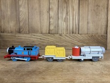 tomy trackmaster thomas the tank engine train thomas and jet