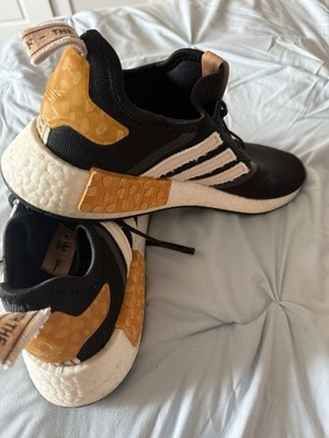 Disney x Adidas Women s NMD_R1 Bambi