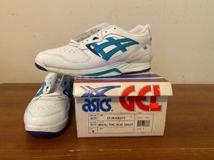 asics gel intensity 2