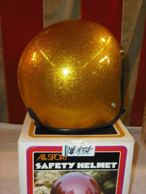 昭和レトロ　ゴールド　バンビ 1970s helmet Buco Gold Harley Honda Kawasaki chopper Suzuki Small