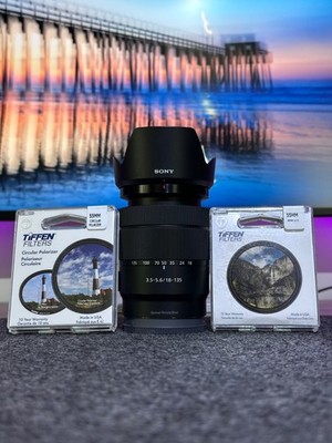 Sony SEL E 18-135mm F/3.5-5.6 OSS Lens + Filters