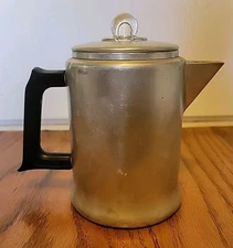 Vintage MIRRO Aluminum Coffee Pot 1-2 Cups Percolator Stove Top USA. #490 1/2 M