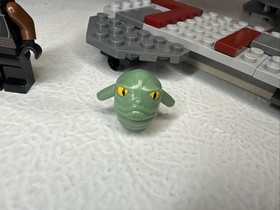 LEGO 7675: Lego Star Wars: AT-TE Walker 7675 - Near Complete w/ Minifigures