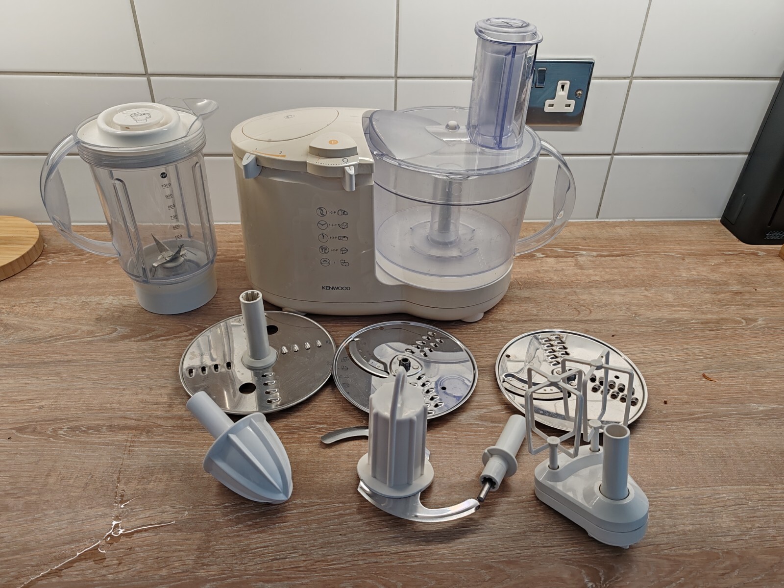 Kenwood FP470 Food Processor eBay