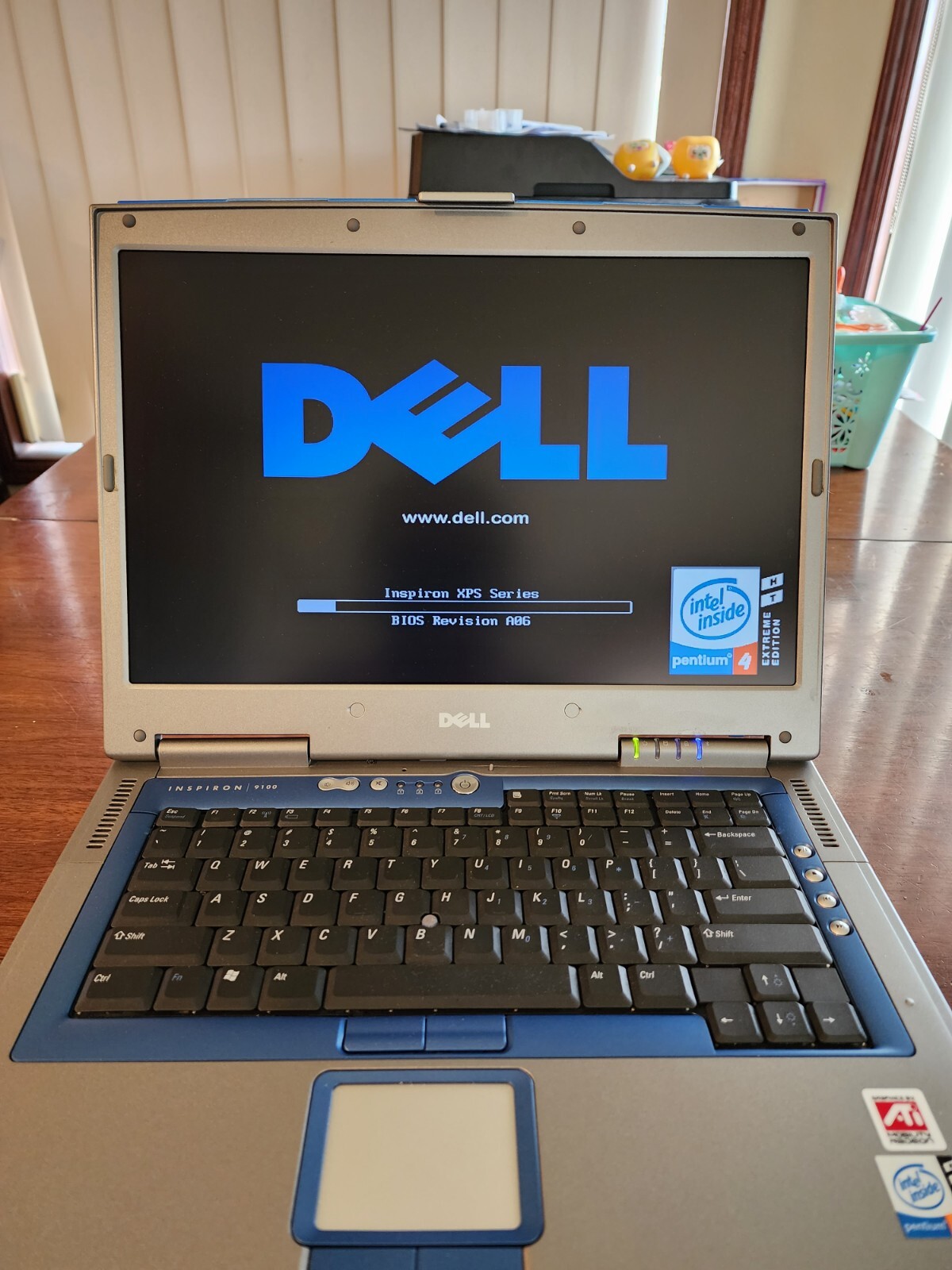 Inspiron 9100/xps Gen 1 pentium 4 extreme edition 3.4 ghz Gallatin Radeon 9800