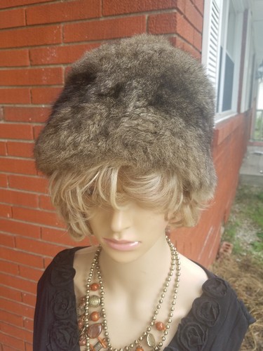 Vintage LORD \u0026 TAYLOR SALON geniune Fur 