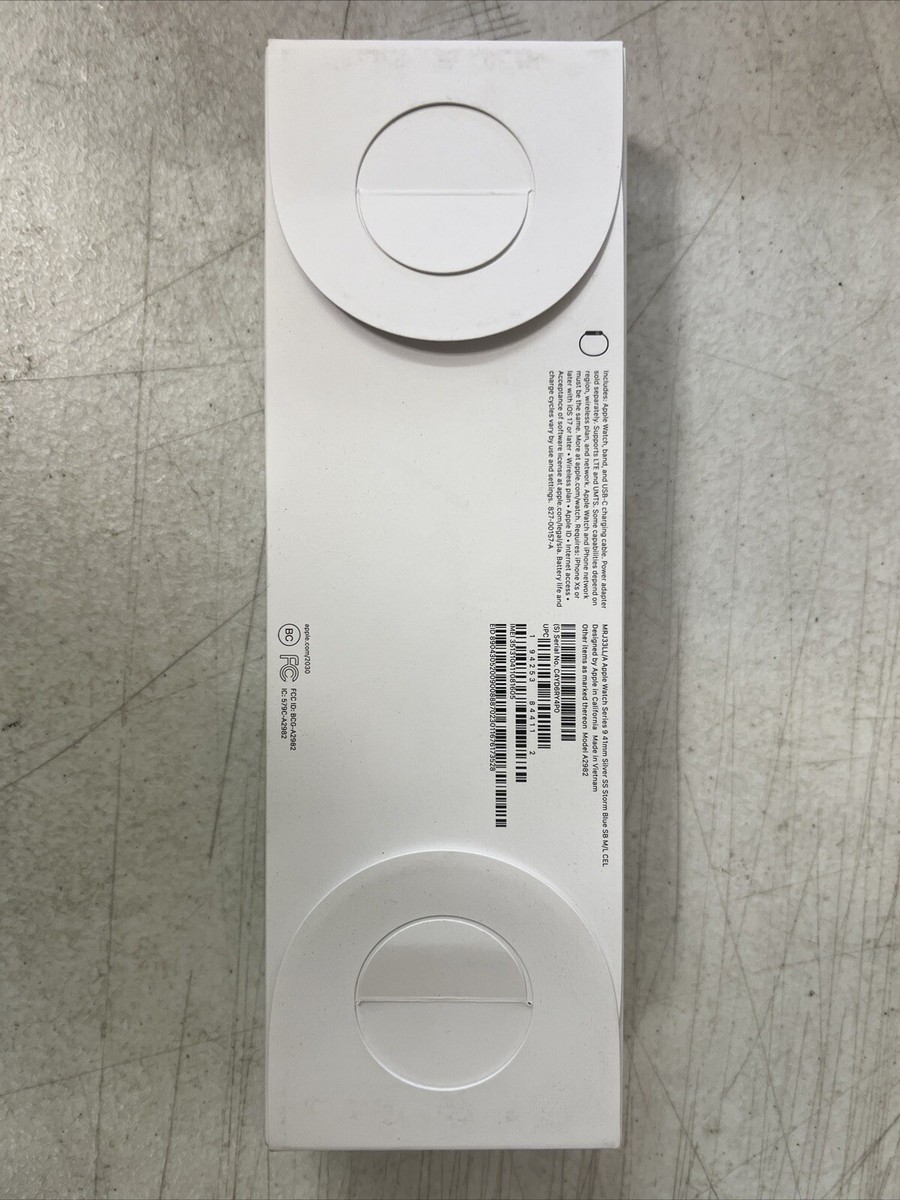 Apple Watch Series 9 GPS + Cellular Silver Stainless Steel Apple Watch Series 9 GPS + Cellular Silver Stainless Steel