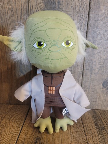 Star Wars Lucas Films 10 Inch Yoda Plush Excellent Condition - Picture 2 of 5