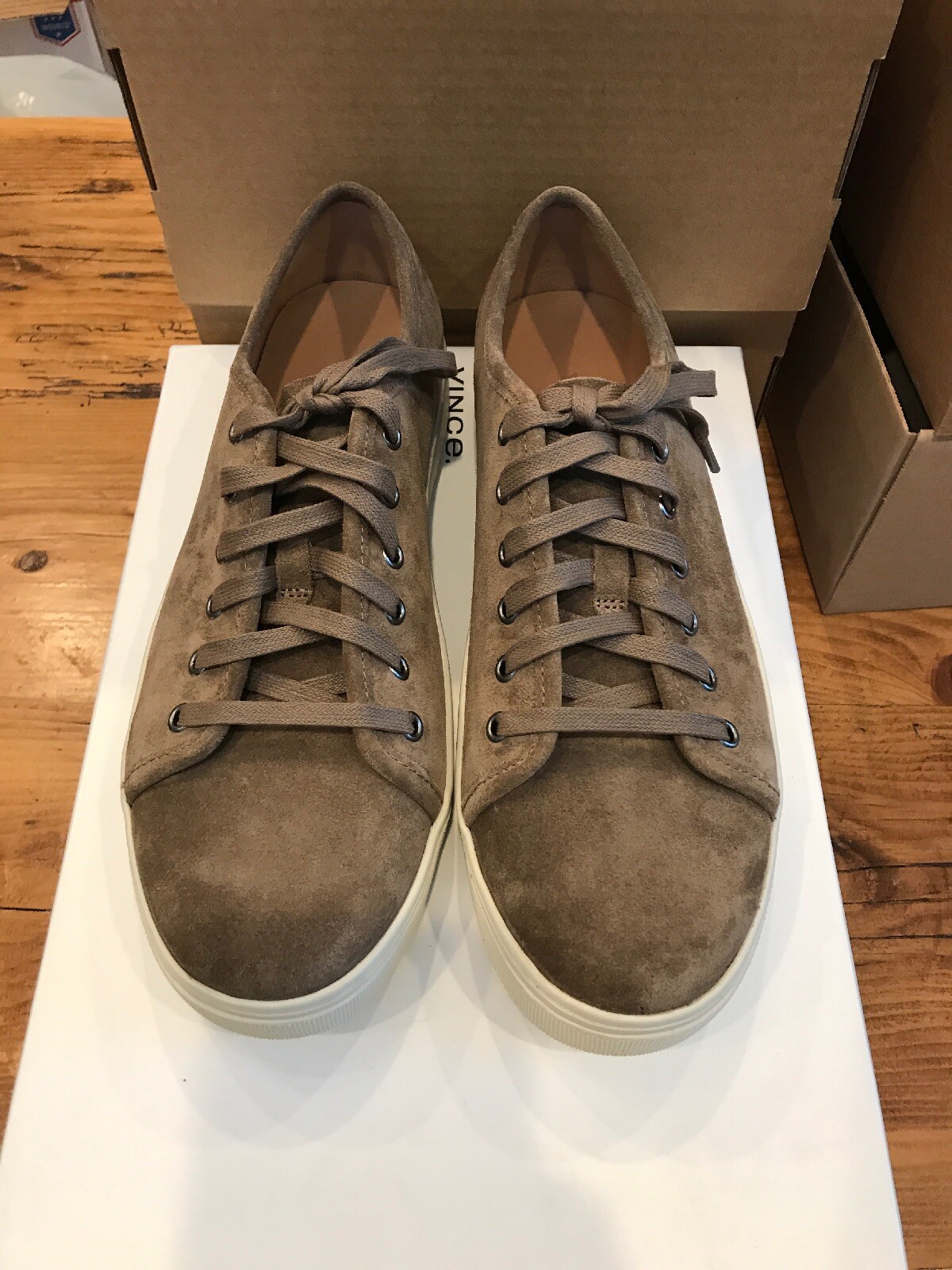 vince austin suede sneaker