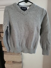Boys' Childrens Place Gray V-Neck Sweater, size 4 XS . In EXCELLENT condition
