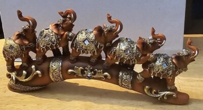 FIVE ELEPHANTS WILD ANIMAL GOOD LUCK FORTUNE POWER TRUNK UP FIGURINE 