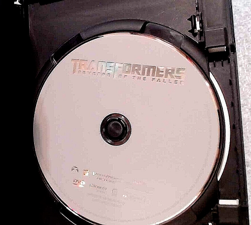 scary movie and Transformers DVD'S (TWO) region 1. both very good condition - Picture 14 of 15