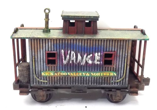 O / LIONEL / CABOOSE / BOBBER / JD VANCE TRAIN / CUSTOM / FREIGHT CAR / GIFT - Picture 3 of 5