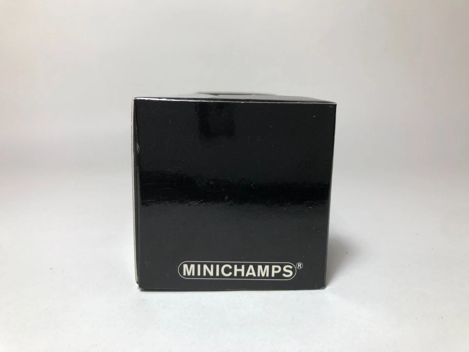 1/43 MINICHAMPS VW Golf 1997 blu scuro metallizzato - Immagine 2 di 4