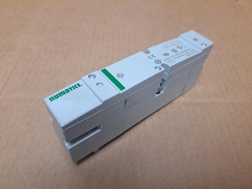Numatics Directional Control Valve Model No. R503A2B40MA00F1