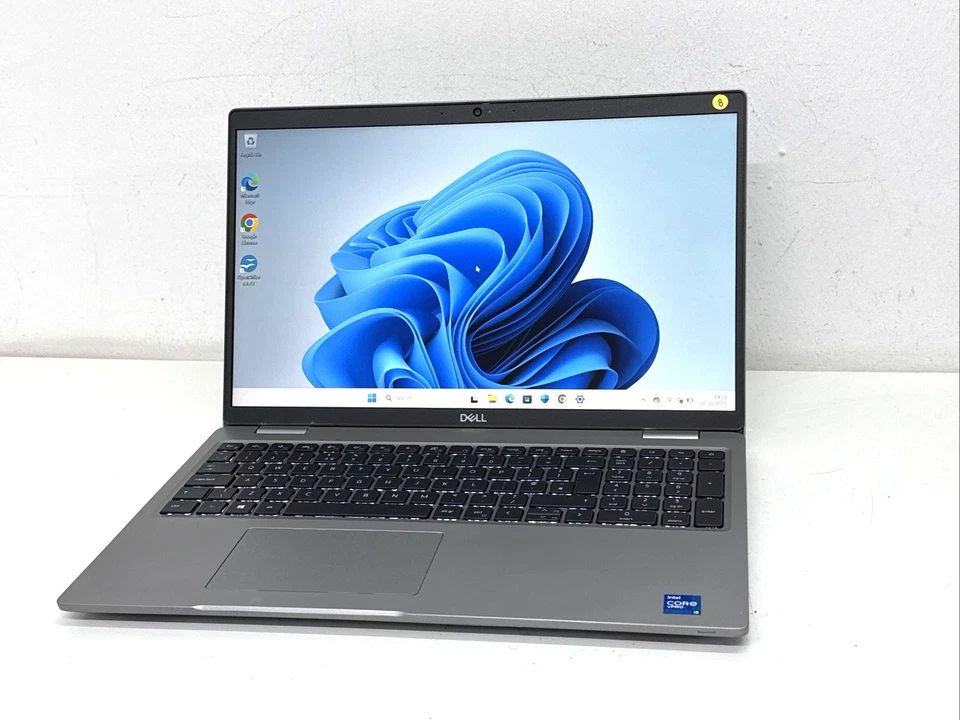 15.6 Dell Latitude 5520 11th Gen i5-1145G7 512GB NVMe SSD 32GB RAM Windows 11 Y8 - Image 2 of 4