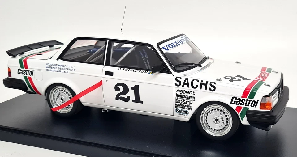 Autoart 1/18 Volvo 240 Turbo DTM Winner 1985 Wunstorf #21 Diecast model car - Image 3 of 4