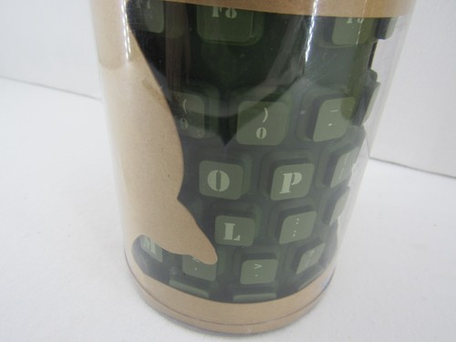Pottery Barn PB Teen Flexible Silicone Roll'N Go Keyboard - Green USB Wired - Picture 4 of 11