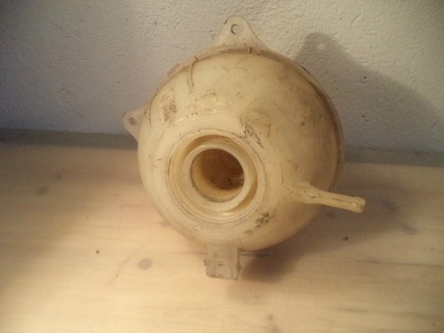 VW Kühlwasserbehälter Ausgleichsbehälter Kühler Kühlwasser 1H0121407 1823