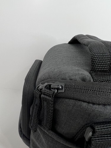 Vanguard Vesta Aspire Camera Case carry bag adjustable should strap zip - Picture 5 of 17