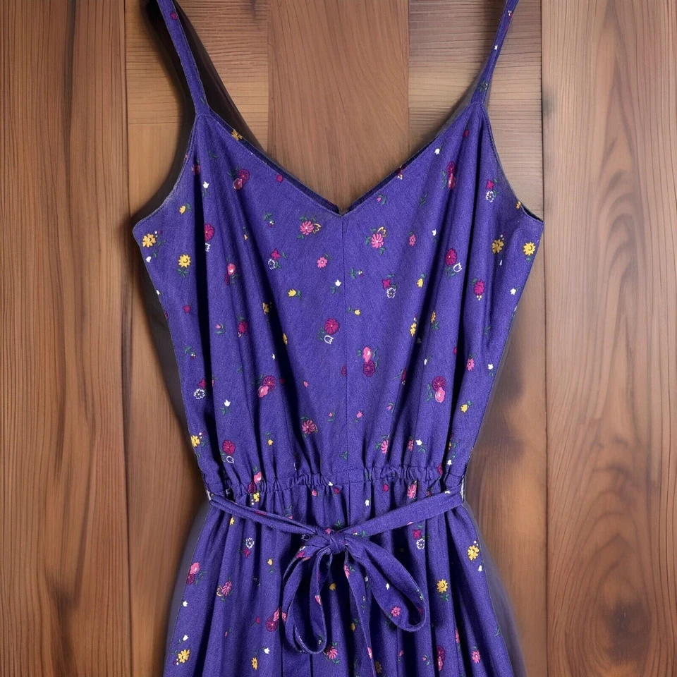 Vestido Patty O'Neil Vintage 11 Tirantes Sin Mangas Maxi Púrpura Floral Ajuste Acampanado Foto 2 de 4