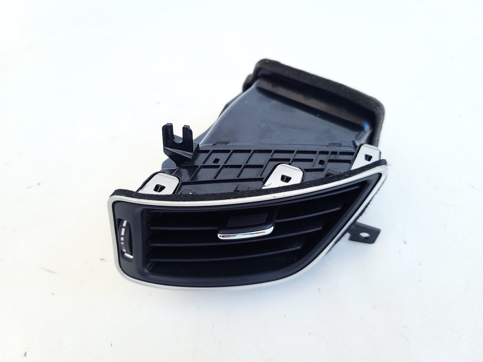 19-20 INFINITI Q50 FRONT RIGHT RH PASS SIDE DASHBOARD AIR VENT GRILLE COVER OEM