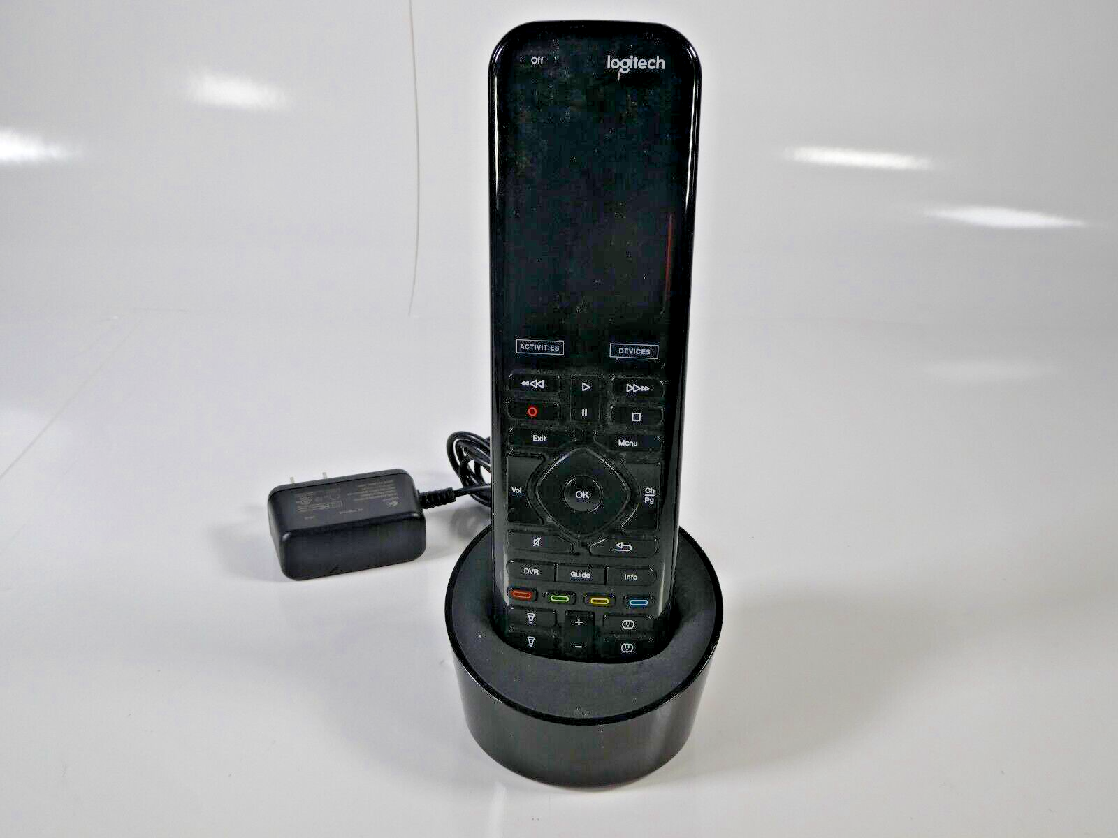 Logitech Harmony Elite NR0010 Remote, 815000128 Stand, OR0004 Hub