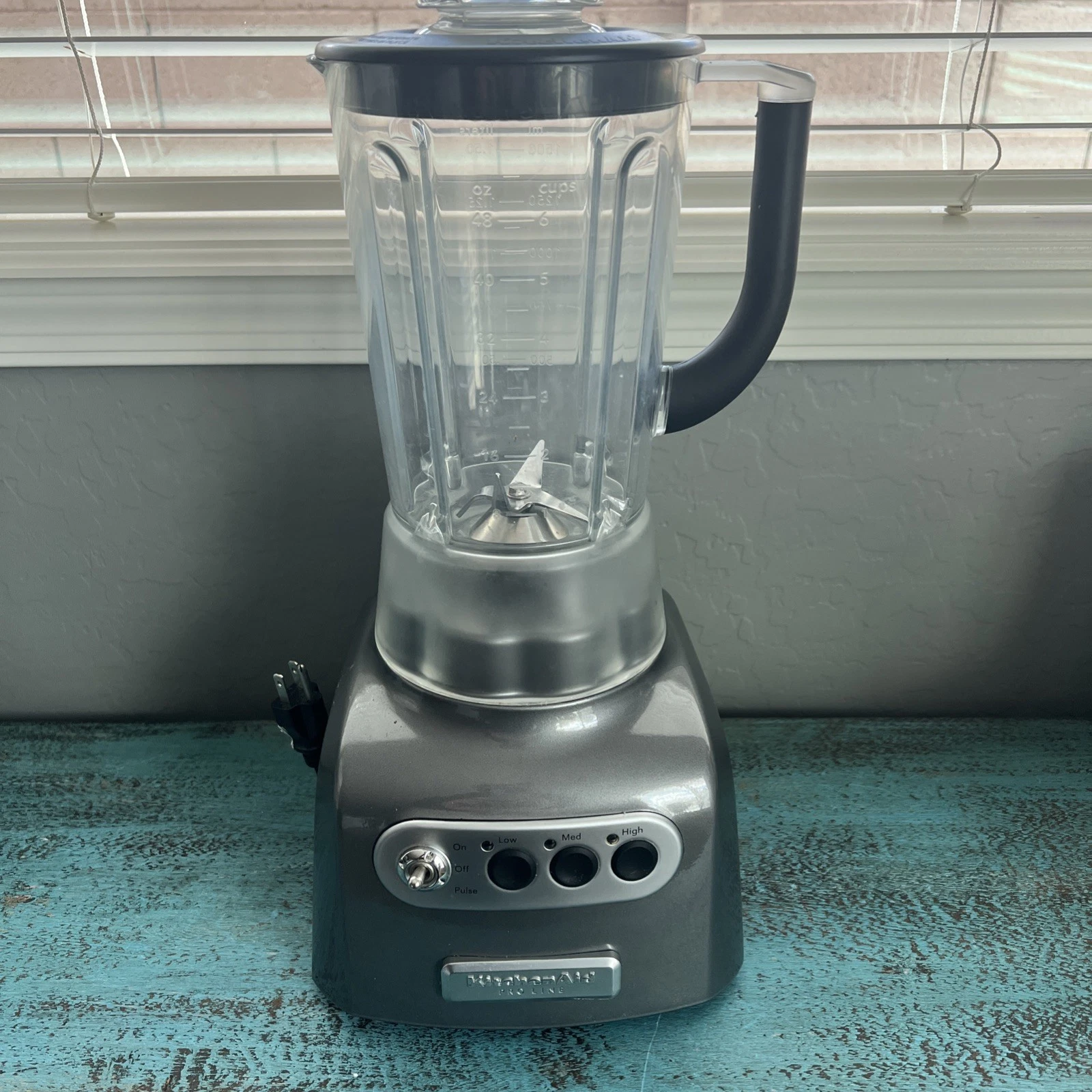 KitchenAid Pro Line Chef’s Blender 6 Cup 48 oz CLEAN MODEL KPCB348