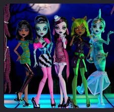 PRESALE Monster High Dawn Of The Dance 2026 Creeproduction set of 5 Presale