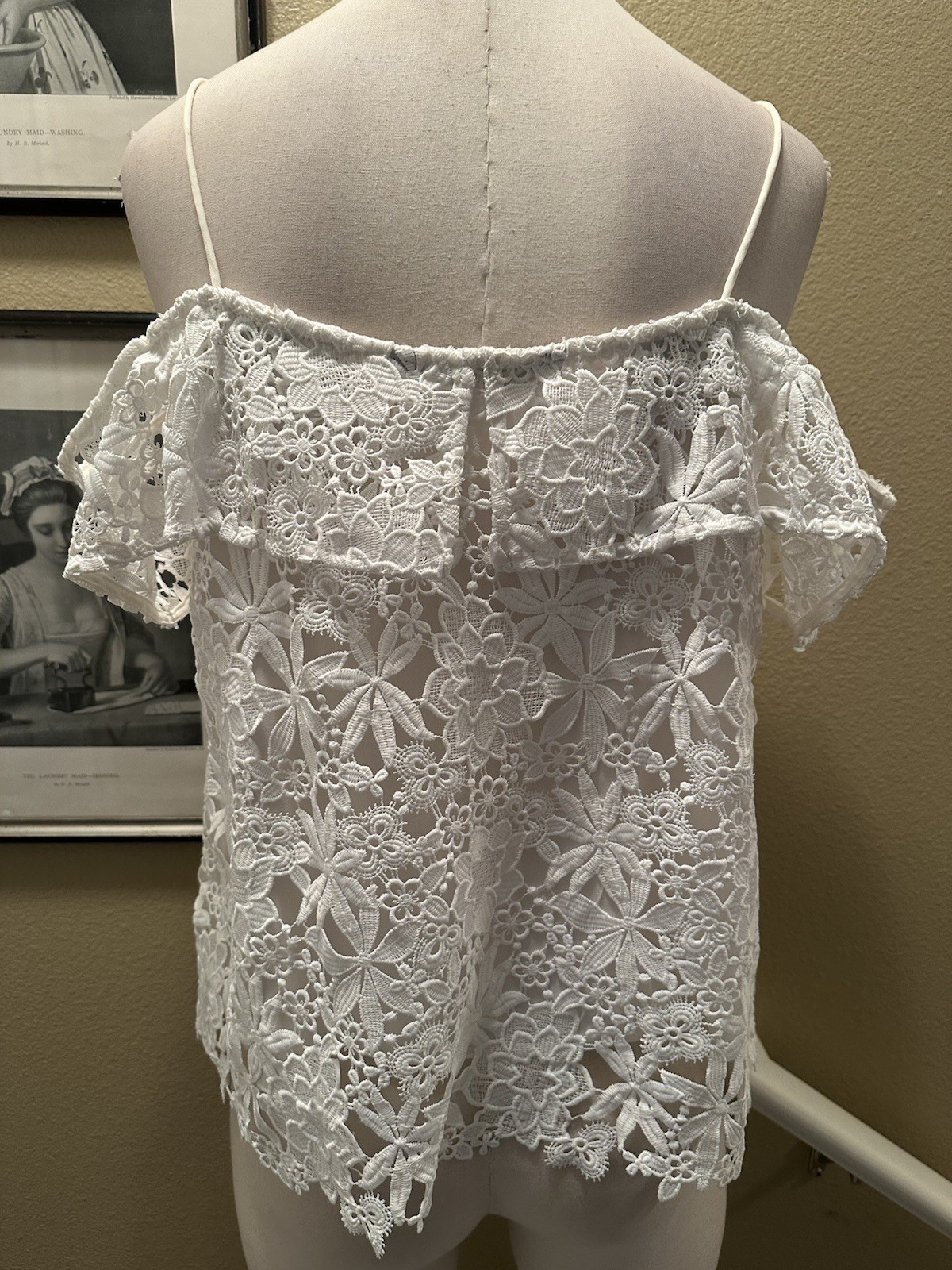 Zara Basic Collection M White Lined Lace Blouse T… - image 5