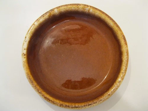 VINTAGE HULL POTTERY BROWN DRIP  PIE BAKING  DISH  9 1/2"  USA OVEN PROOF