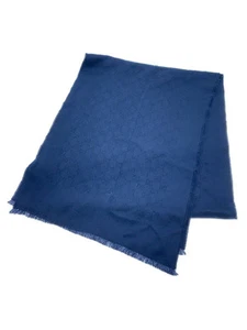 Foulard GUCCI motif GG cachemire marine total femme 456362 Occasion