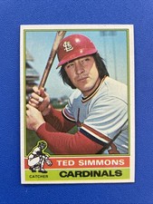 1974 Topps -Ted Simmons, St. Louis Cardinals, Catcher, Baseball Card #290